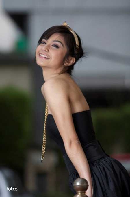 Tiwi T2 Hot and sexy girls photo