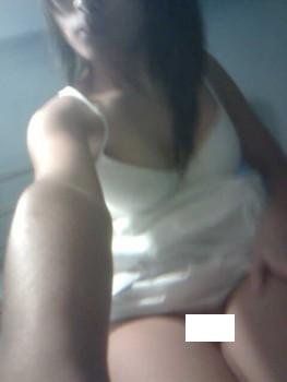 Foto Hot Gadis SMP Lagi Asik Masturbasi