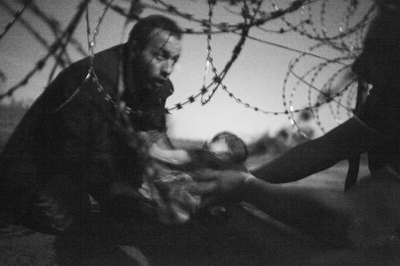 Inilah Gambar Yang Memenangi Anugerah World Press Photo Of The Year 2016 (12 Gambar)